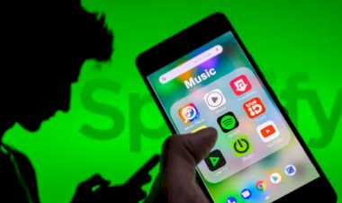 AI and Bots Allegedly Used to Fraudulently Boost Music Streams